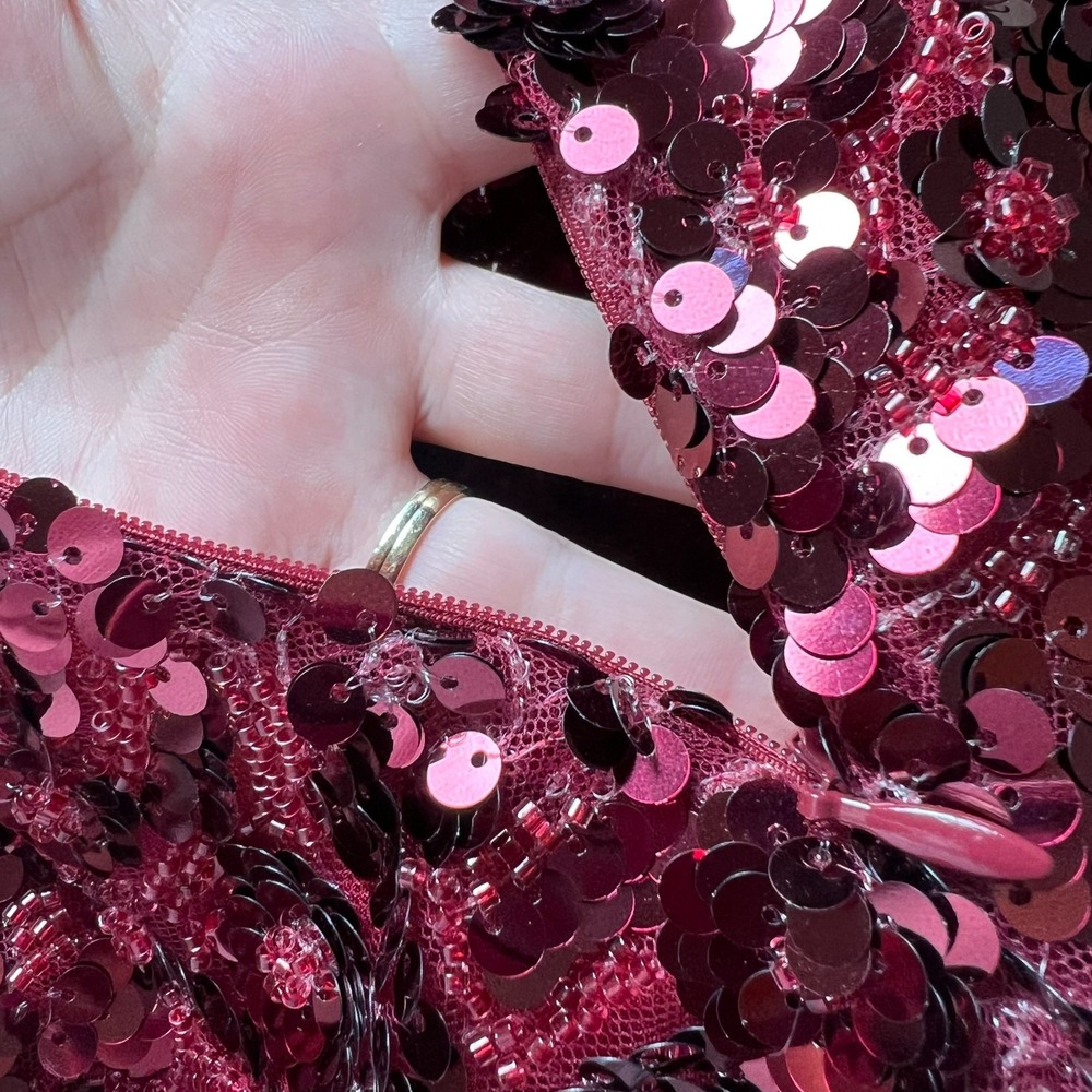 WHITE FOX Sequin Mini Skirt Womens Size Med Wine Color Invisible Side Zipper NWT - Picture 6 of 11